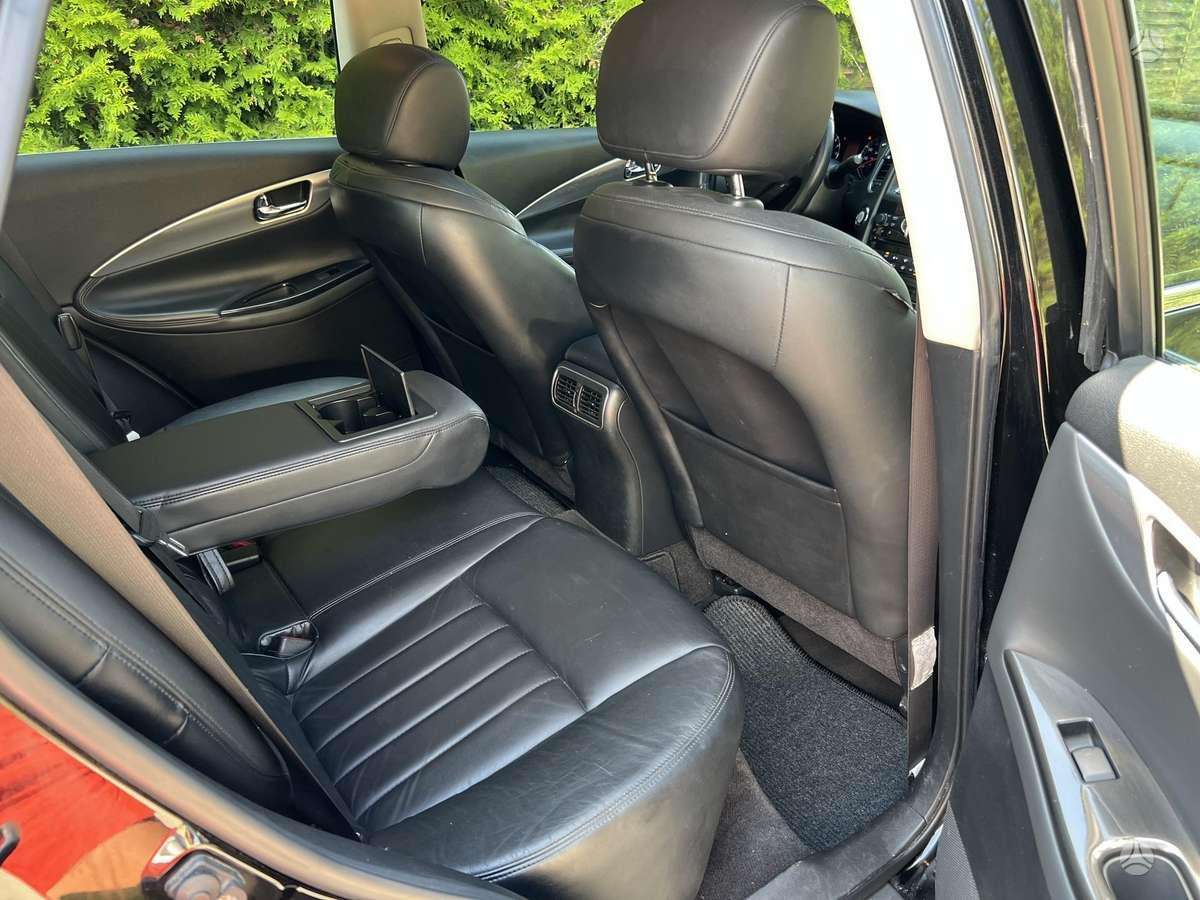Infiniti EX35 2008 — photo 17