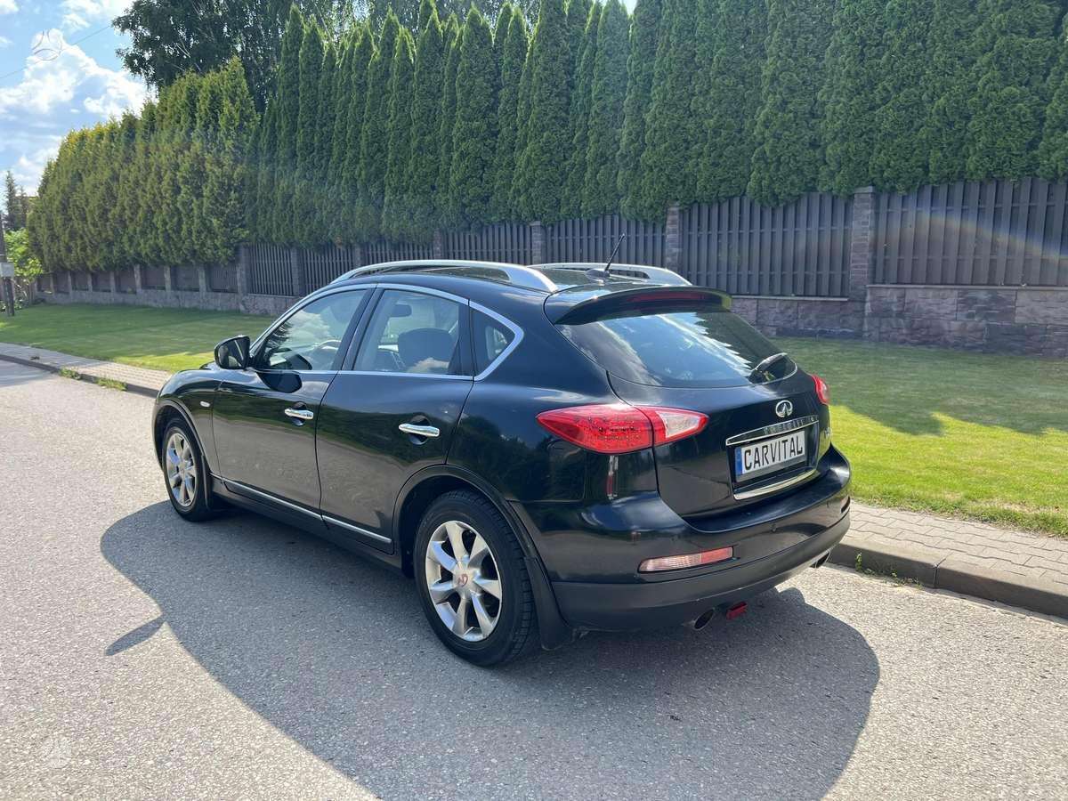 Infiniti EX35 2008 — engine 3500 cm³
