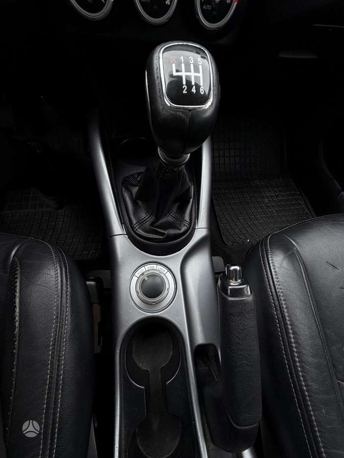 Citroen C-Crosser 2008 — photo 14