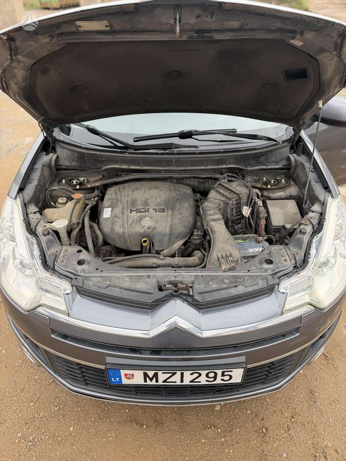 Citroen C-Crosser 2008 — photo 19