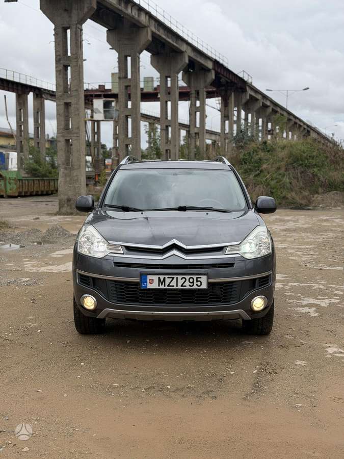 Citroen C-Crosser 2008 — rear view