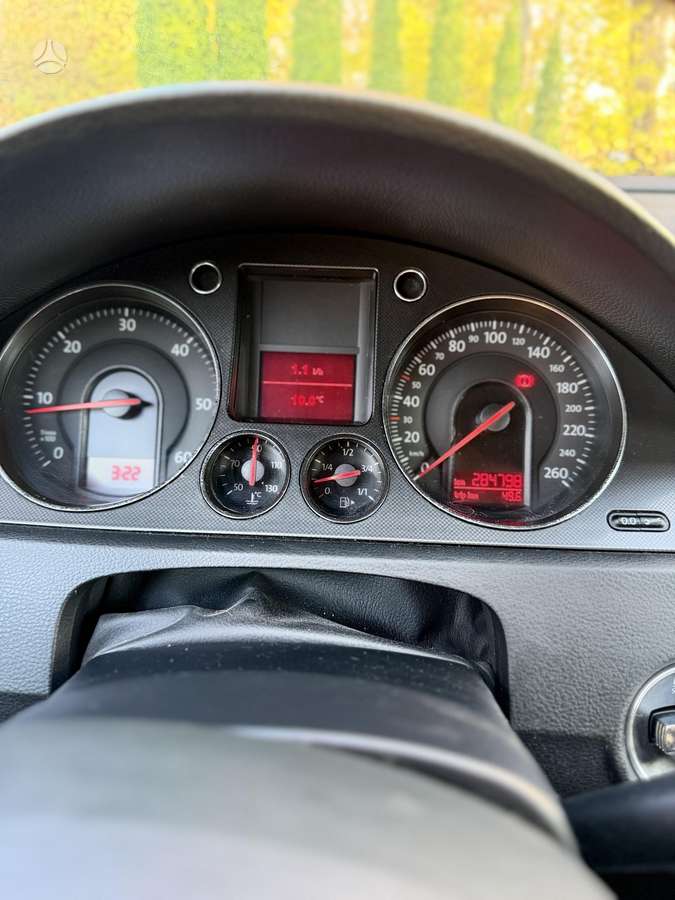 Volkswagen Passat 2008 — photo 14