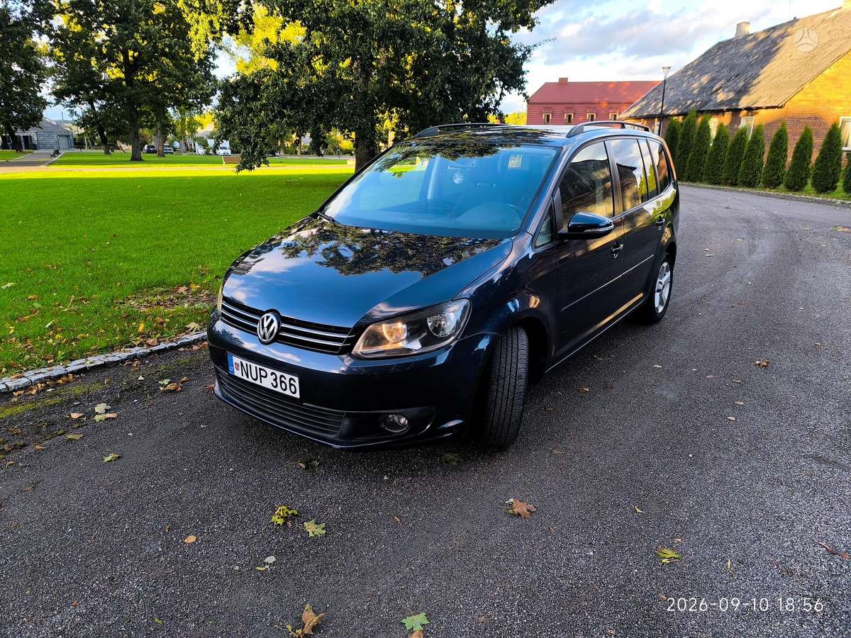 Volkswagen Touran, 2011