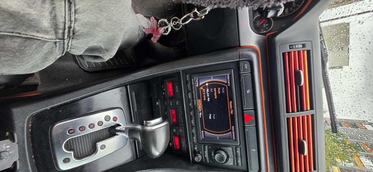 Audi A4 2006 — engine 1968 cm³, 140 HP (103kW)