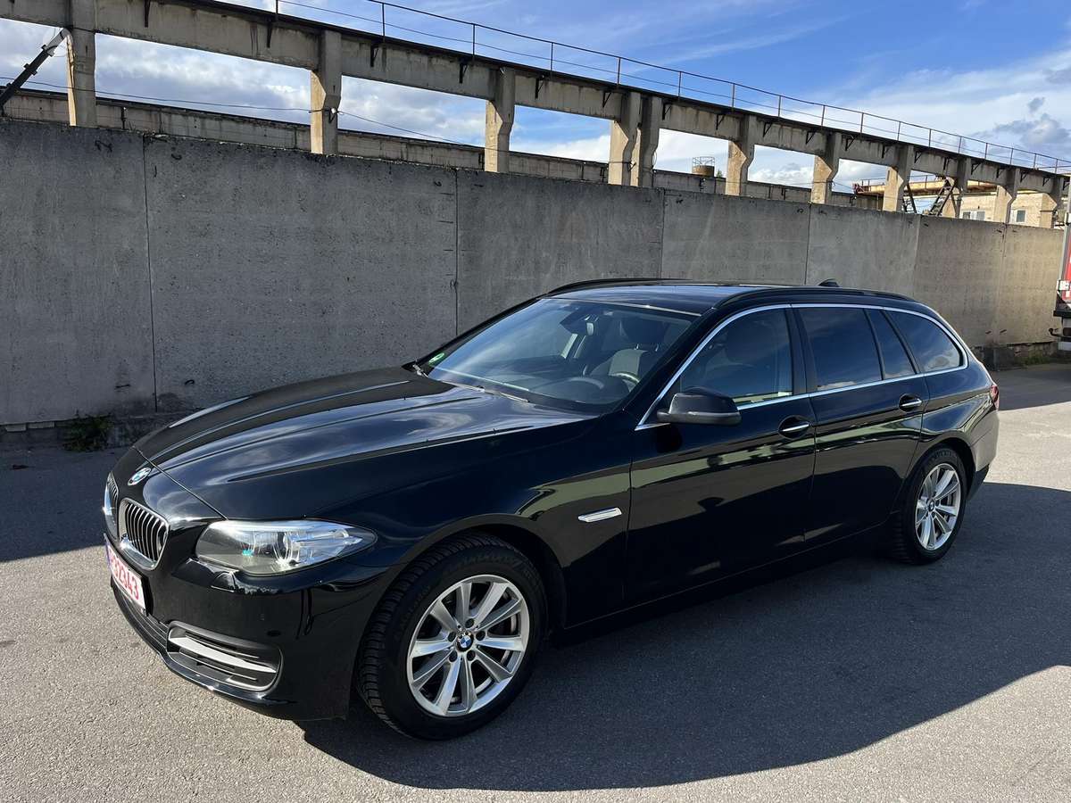BMW 520, 2015