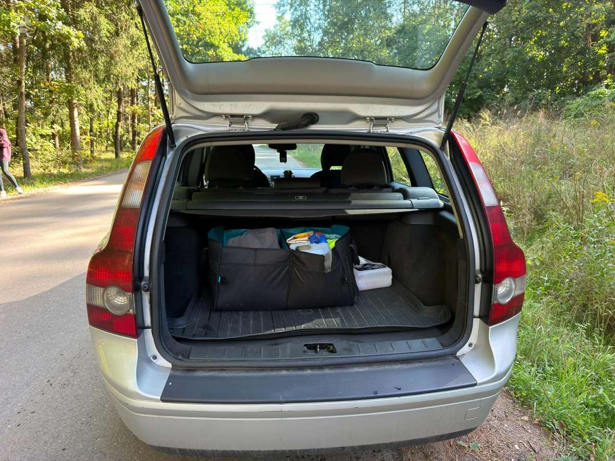 Volvo V50 2006 — engine 136 HP (100kW)