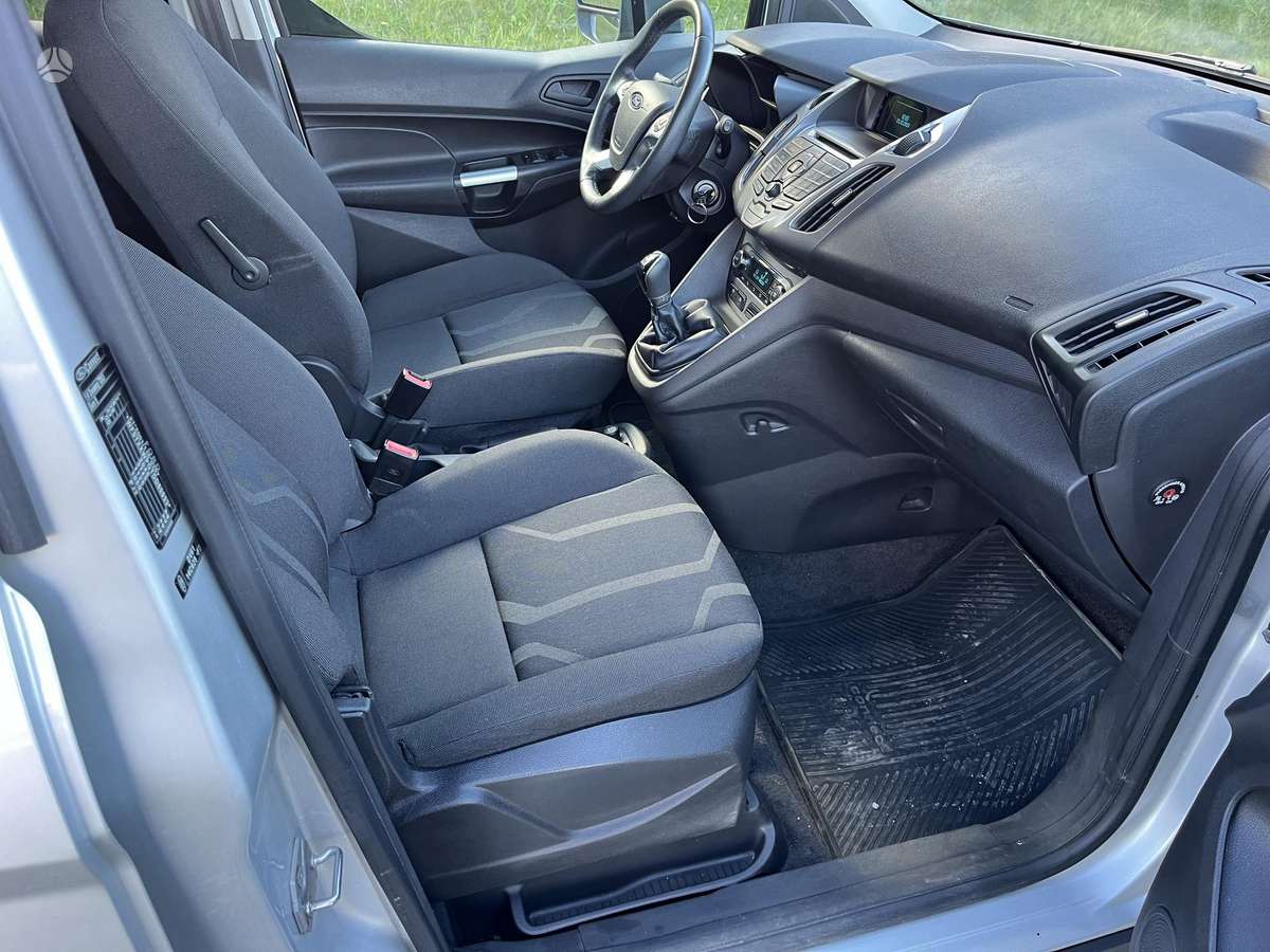 Ford Tourneo 2014 — photo 14