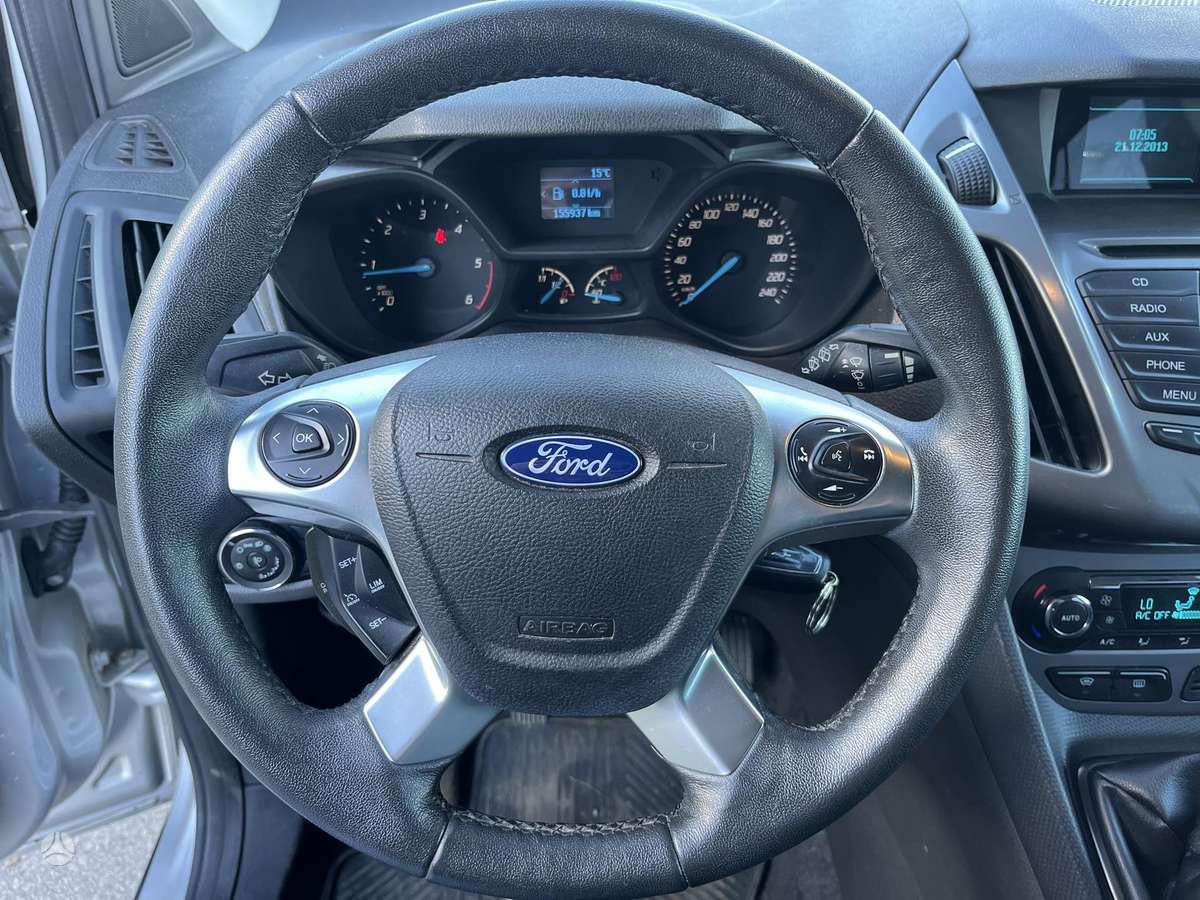 Ford Tourneo 2014 — photo 23