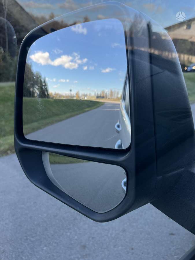 Ford Tourneo 2014 — photo 24
