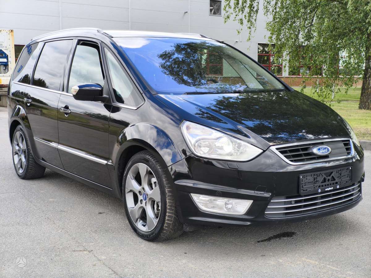 Ford Galaxy 2011 — interior