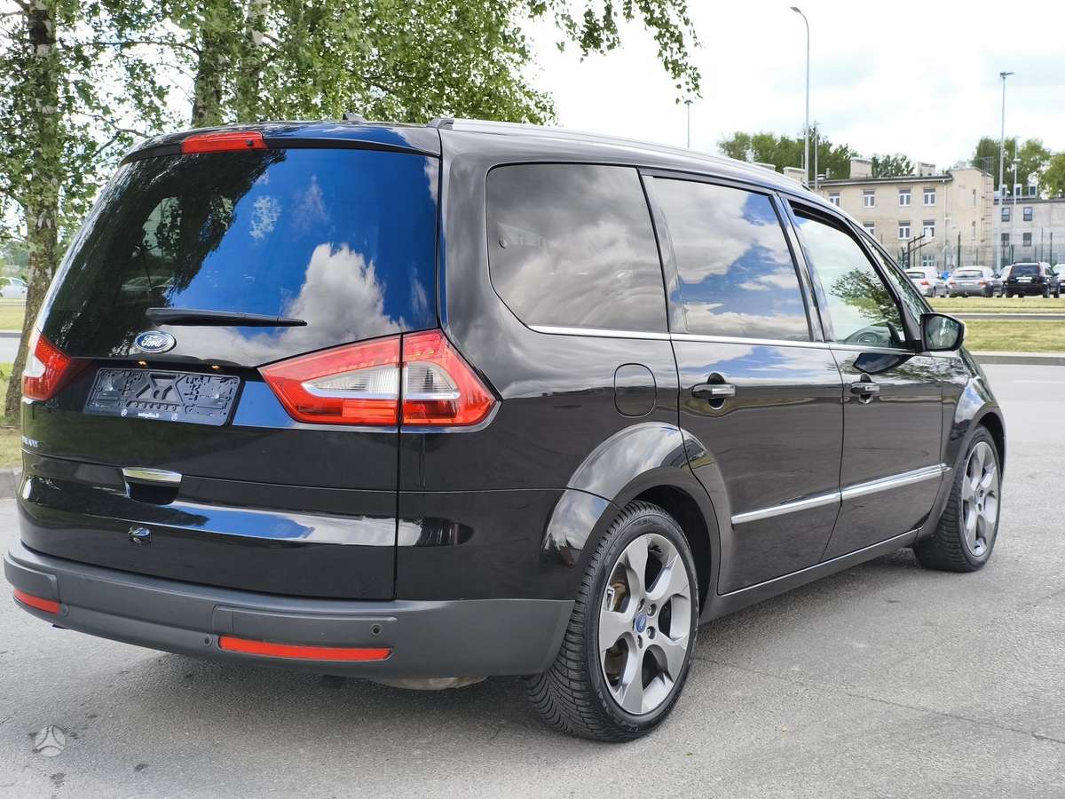 Ford Galaxy 2011 — engine 1999 cm³, 203 HP (149kW)
