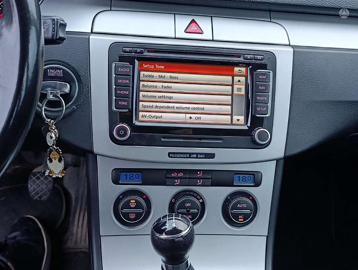 Volkswagen Passat 2009 — photo 20