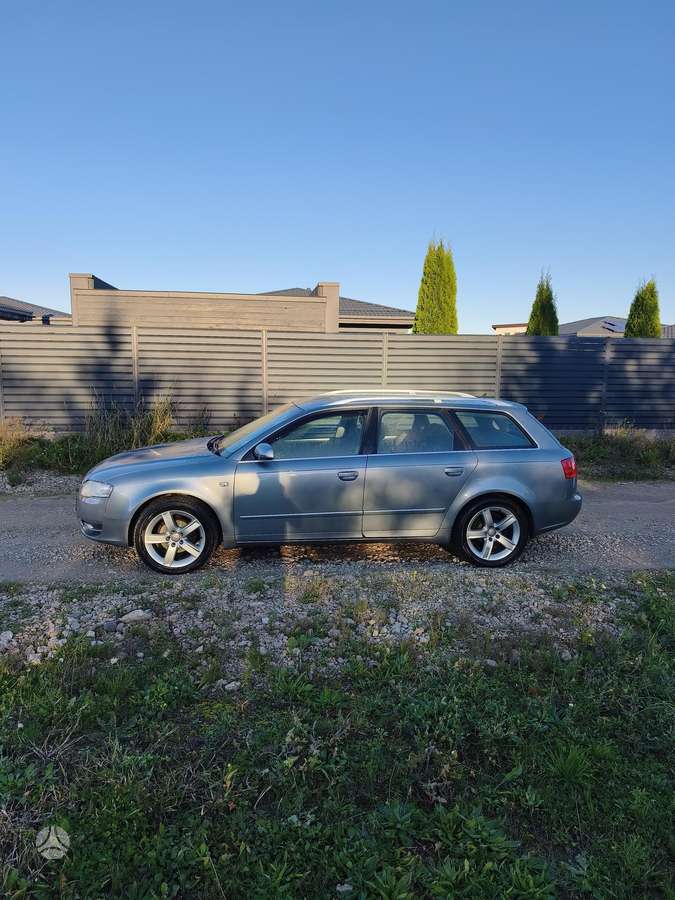 Audi A4 2006 — двигун 1986 cm³, 140 HP (103kW)