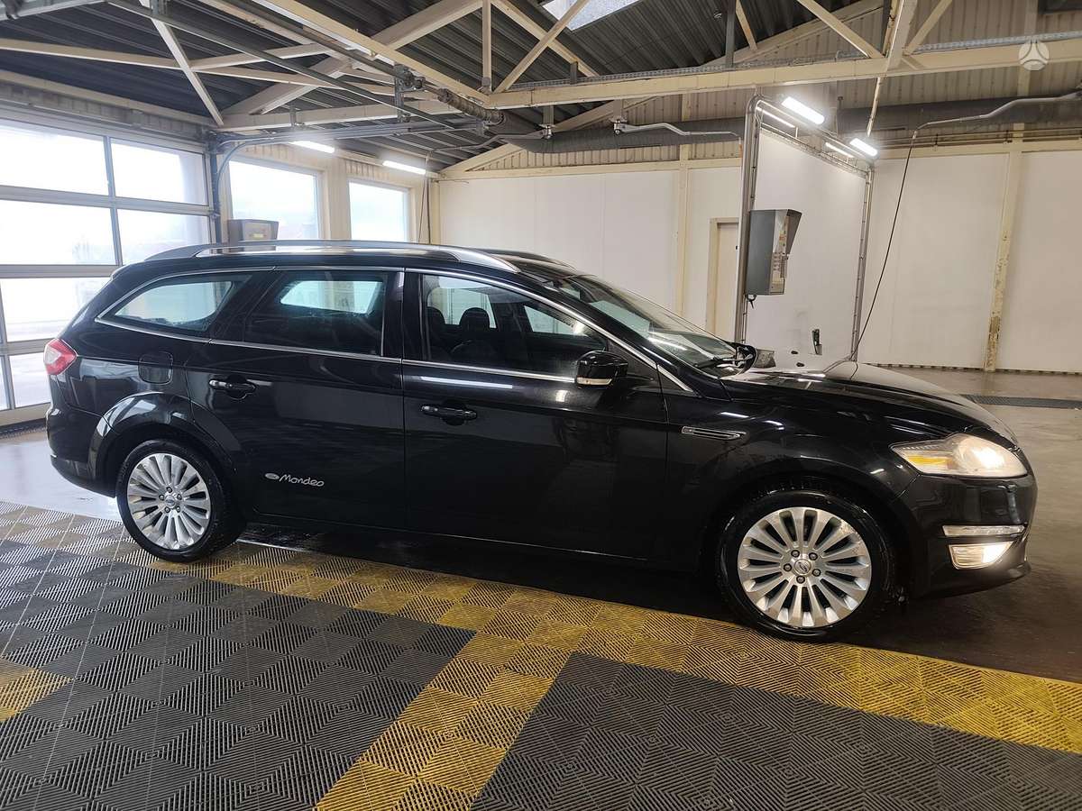 Ford Mondeo 2011 — photo 6