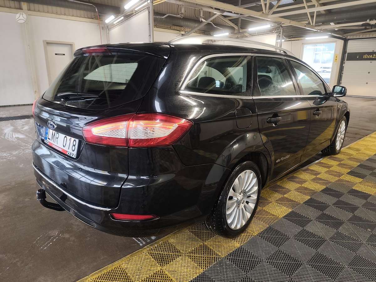 Ford Mondeo 2011 — photo 7