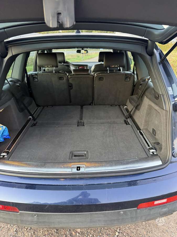Audi Q7 2006 — photo 10