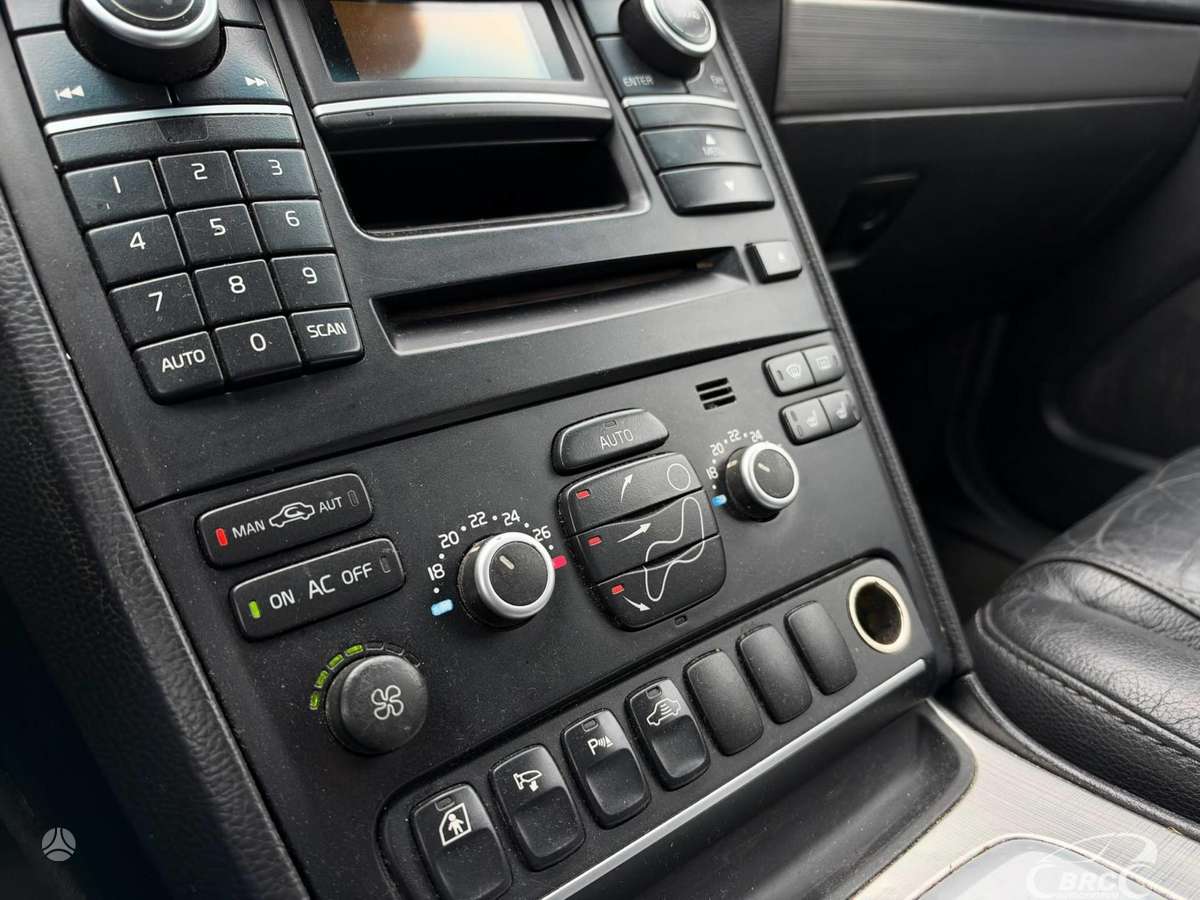 Volvo XC90 2007 — photo 22