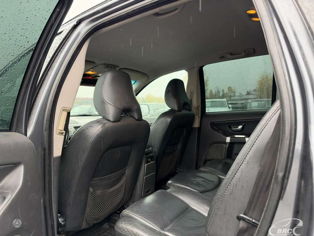 Volvo XC90 2007 — photo 27