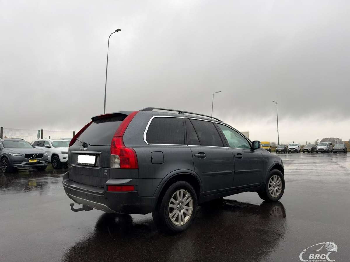Volvo XC90 2007 — interior