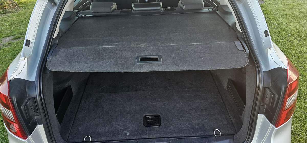 Renault Laguna 2011 — photo 6