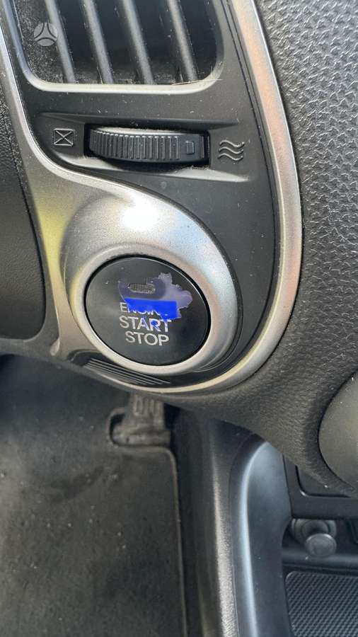 Hyundai ix35 2013 — photo 18