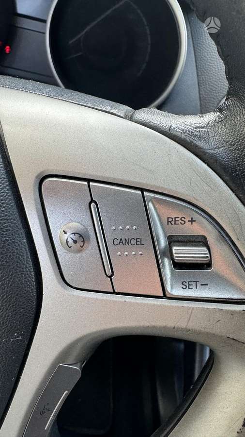 Hyundai ix35 2013 — photo 19