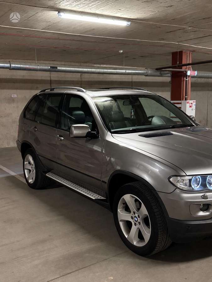 BMW X5 2004 — фото 8