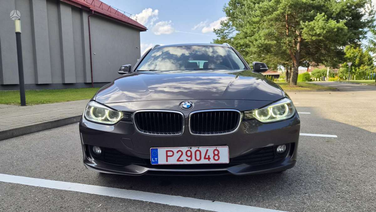 BMW 320 2013 — двигун 2000 cm³, 136 HP (100kW)