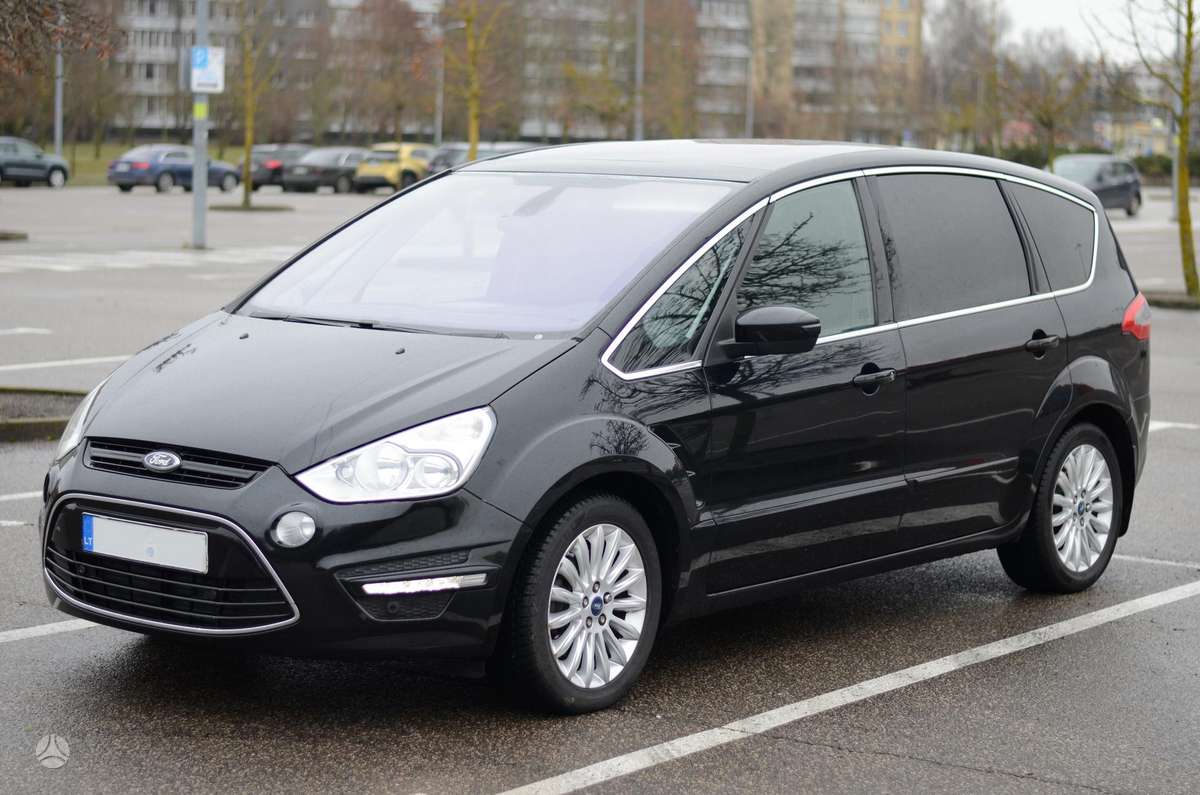 Ford S-MAX 2011 — interior