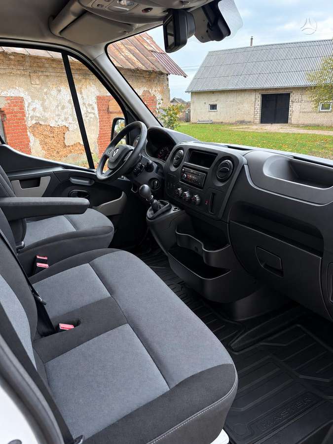 Renault Master 2015 — photo 8