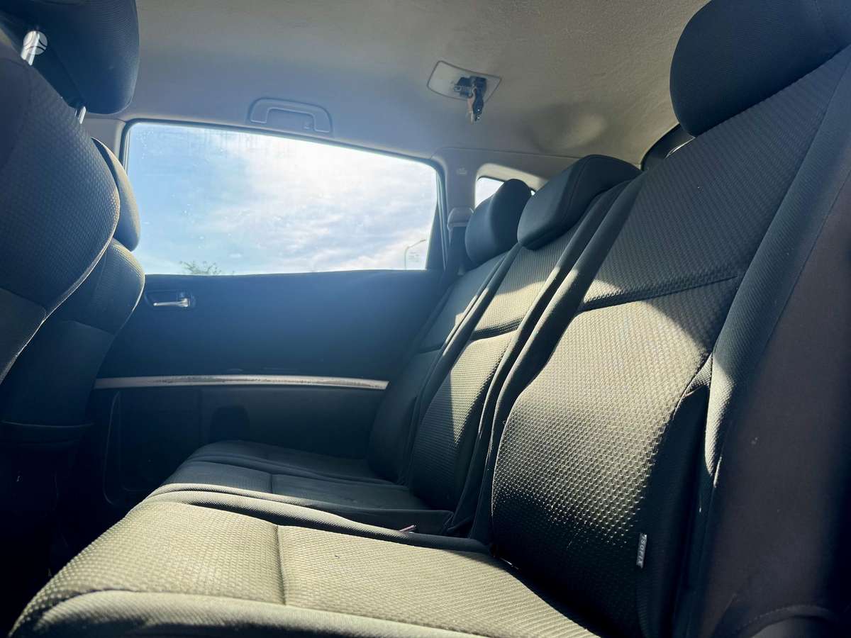 Toyota Corolla 2005 — photo 12