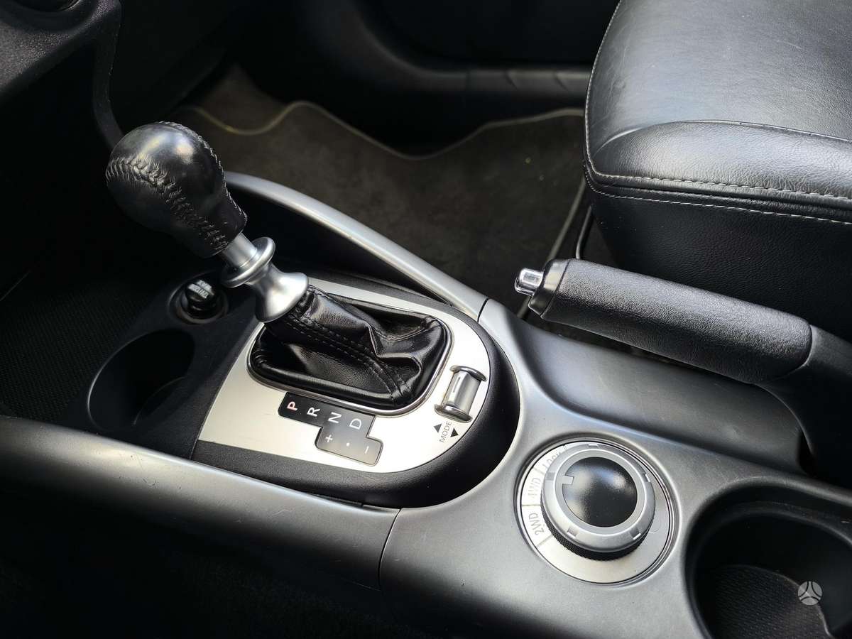 Citroen C-Crosser 2010 — photo 18