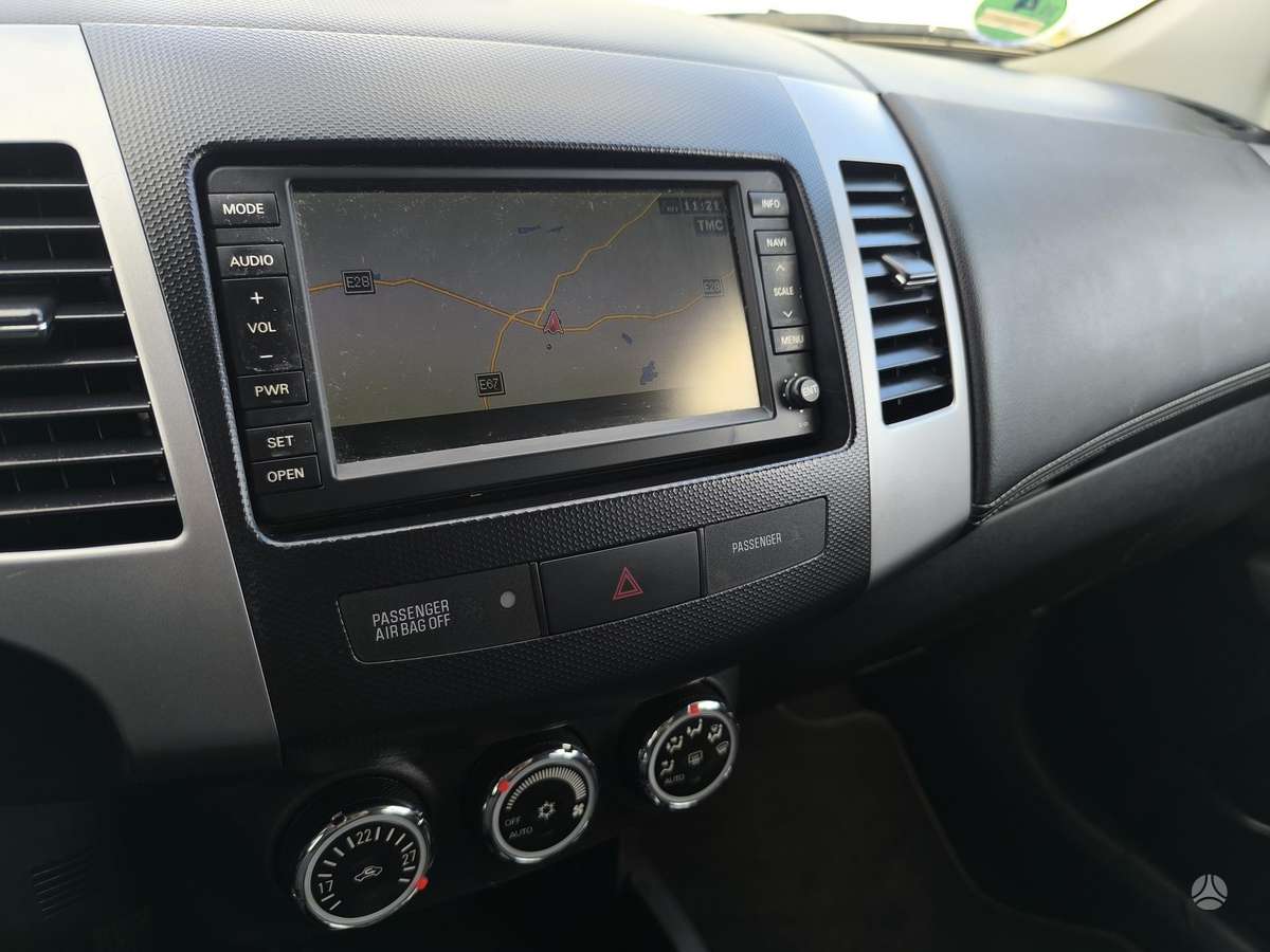 Citroen C-Crosser 2010 — photo 19