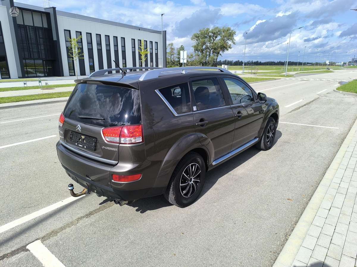Citroen C-Crosser 2010 — photo 5