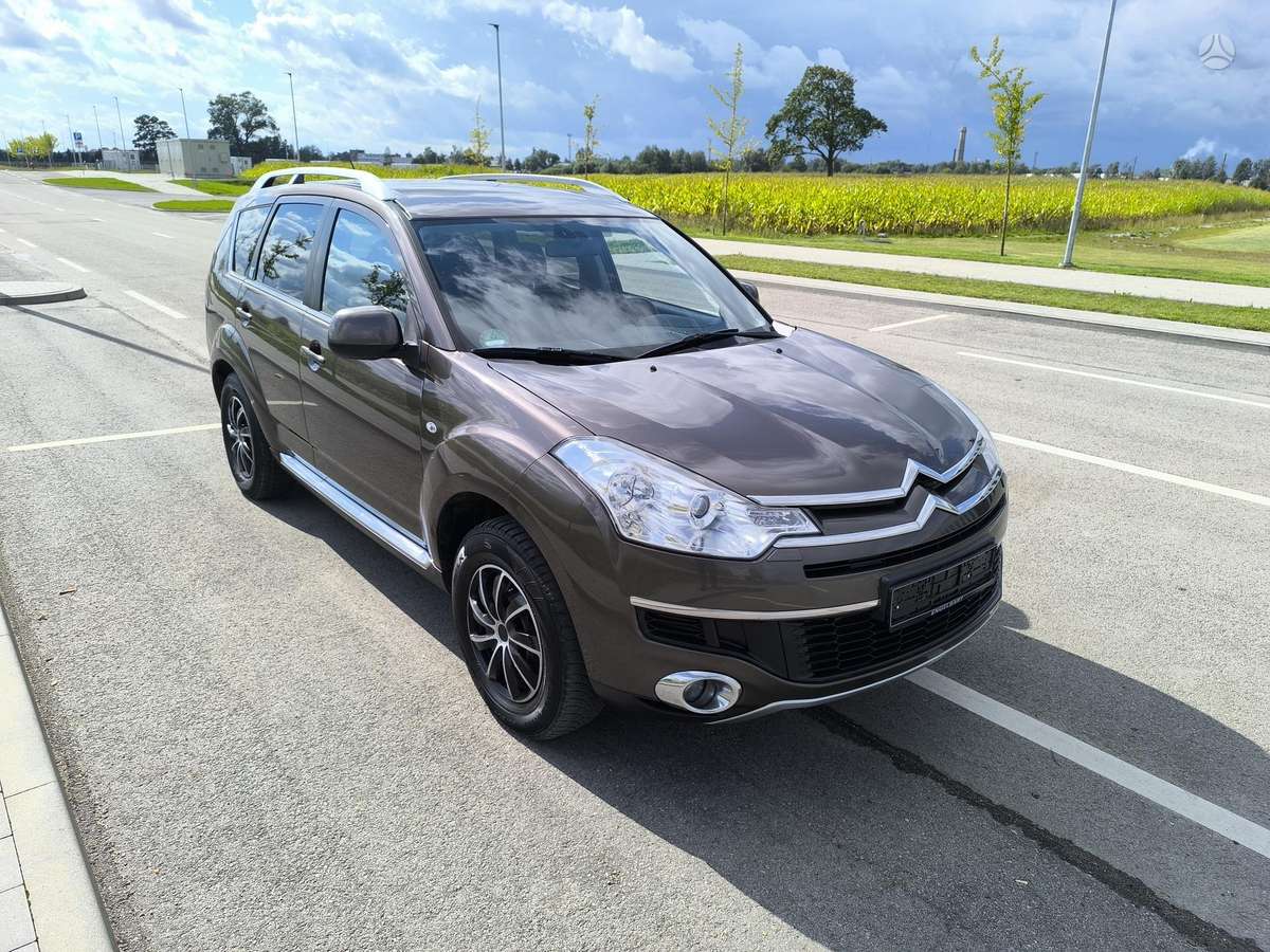Citroen C-Crosser 2010 — photo 7