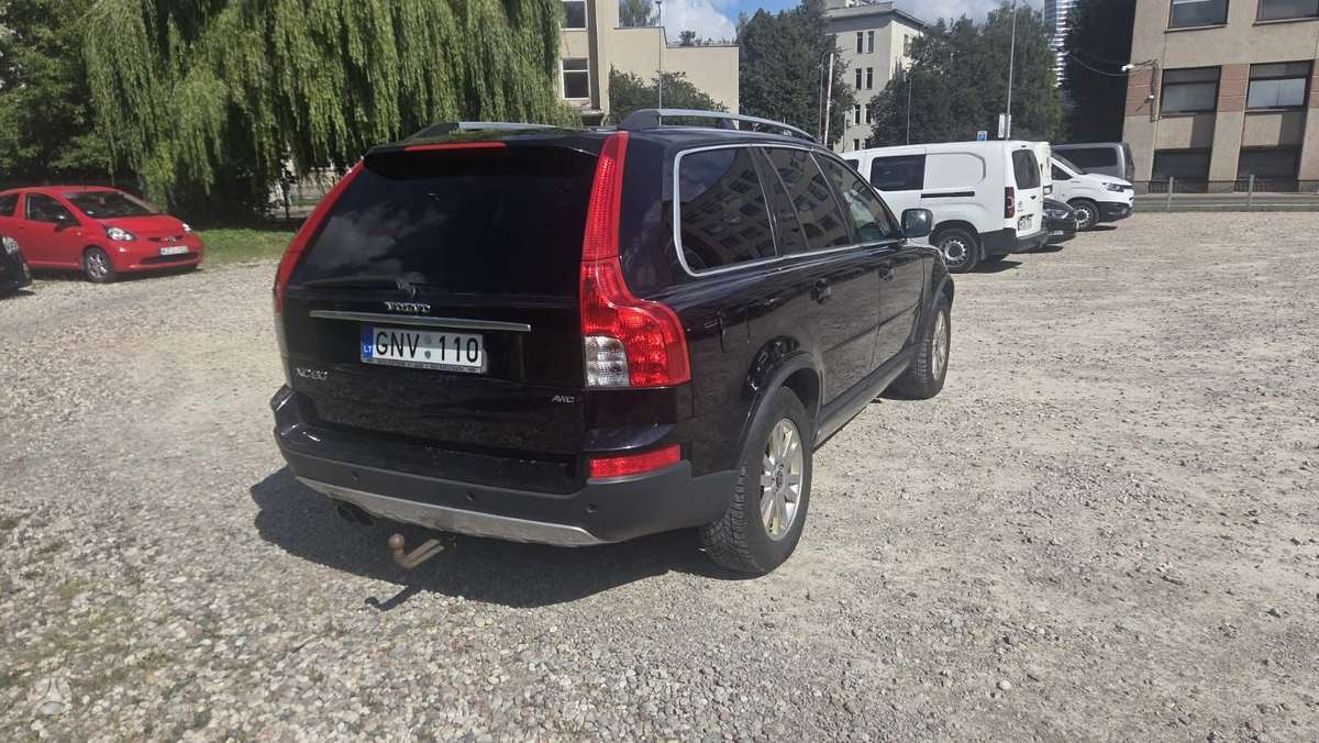 Volvo XC90 2008 — interior
