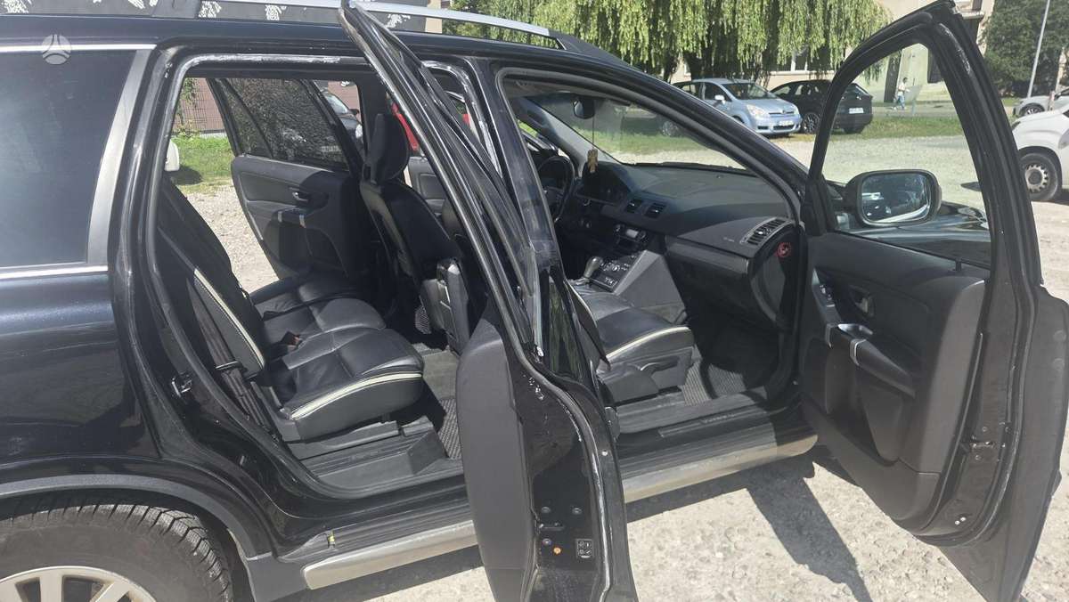 Volvo XC90 2008 — photo 8