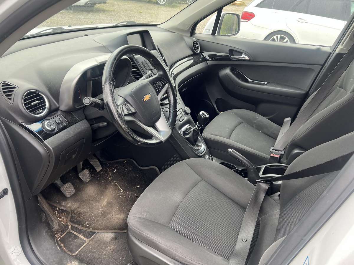 Chevrolet Orlando 2014 — photo 8