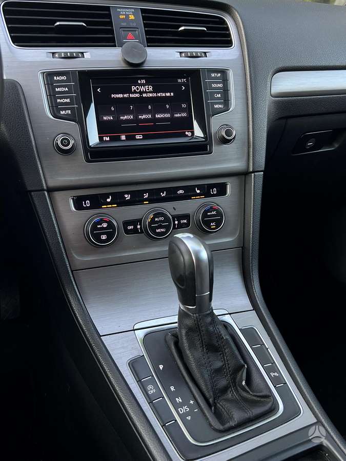 Volkswagen Golf 2015 — photo 8
