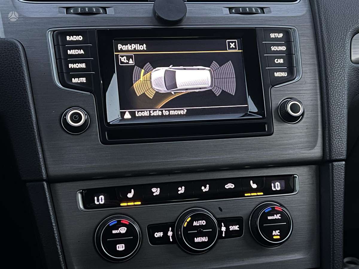 Volkswagen Golf 2015 — photo 9