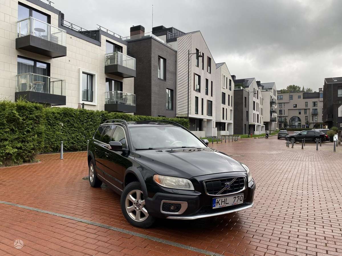 Volvo XC70, 2010