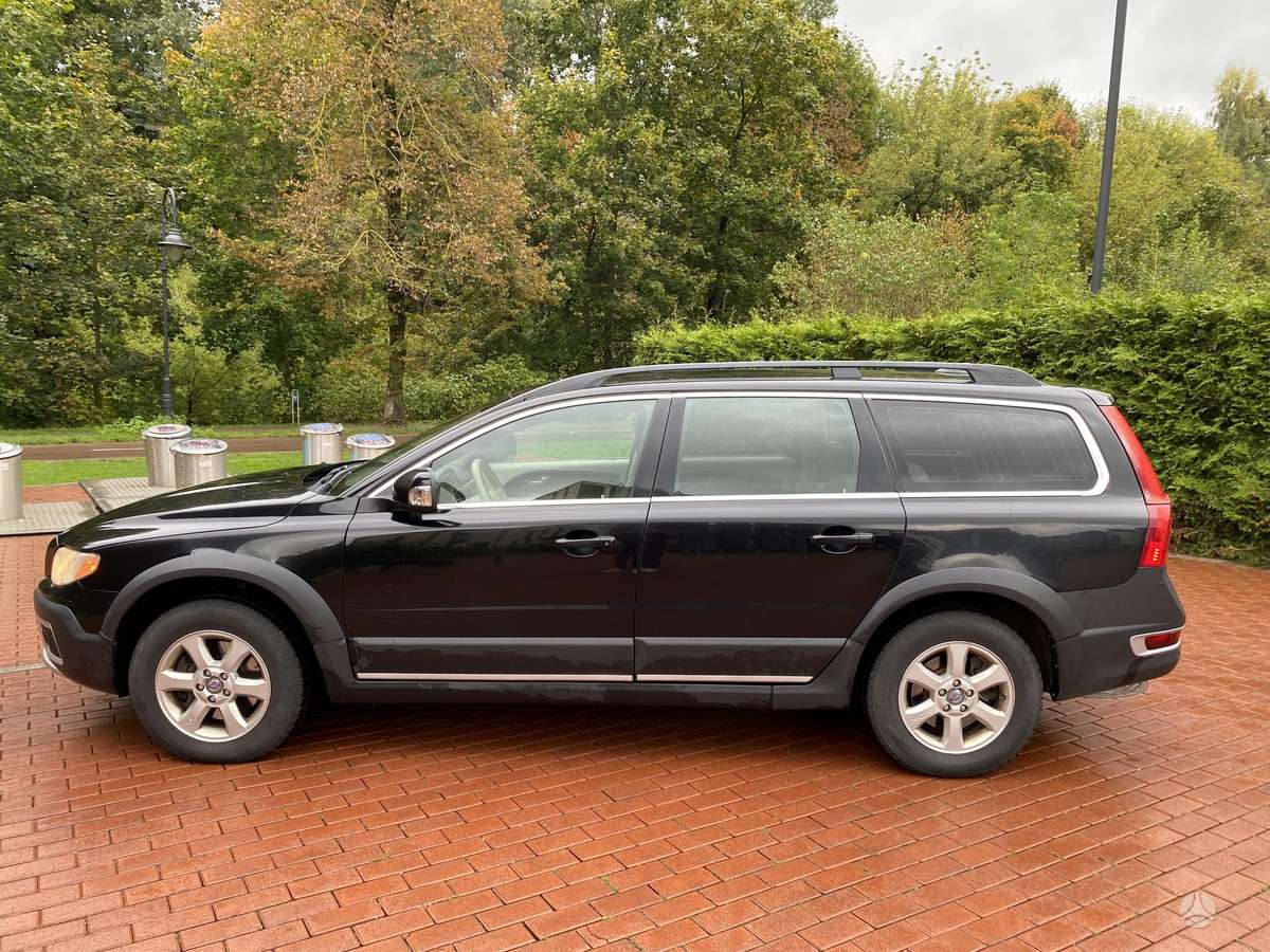 Volvo XC70 2010 — photo 5