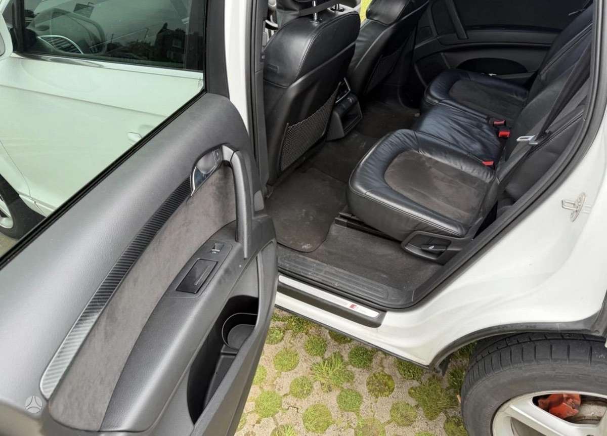 Audi Q7 2012 — photo 12