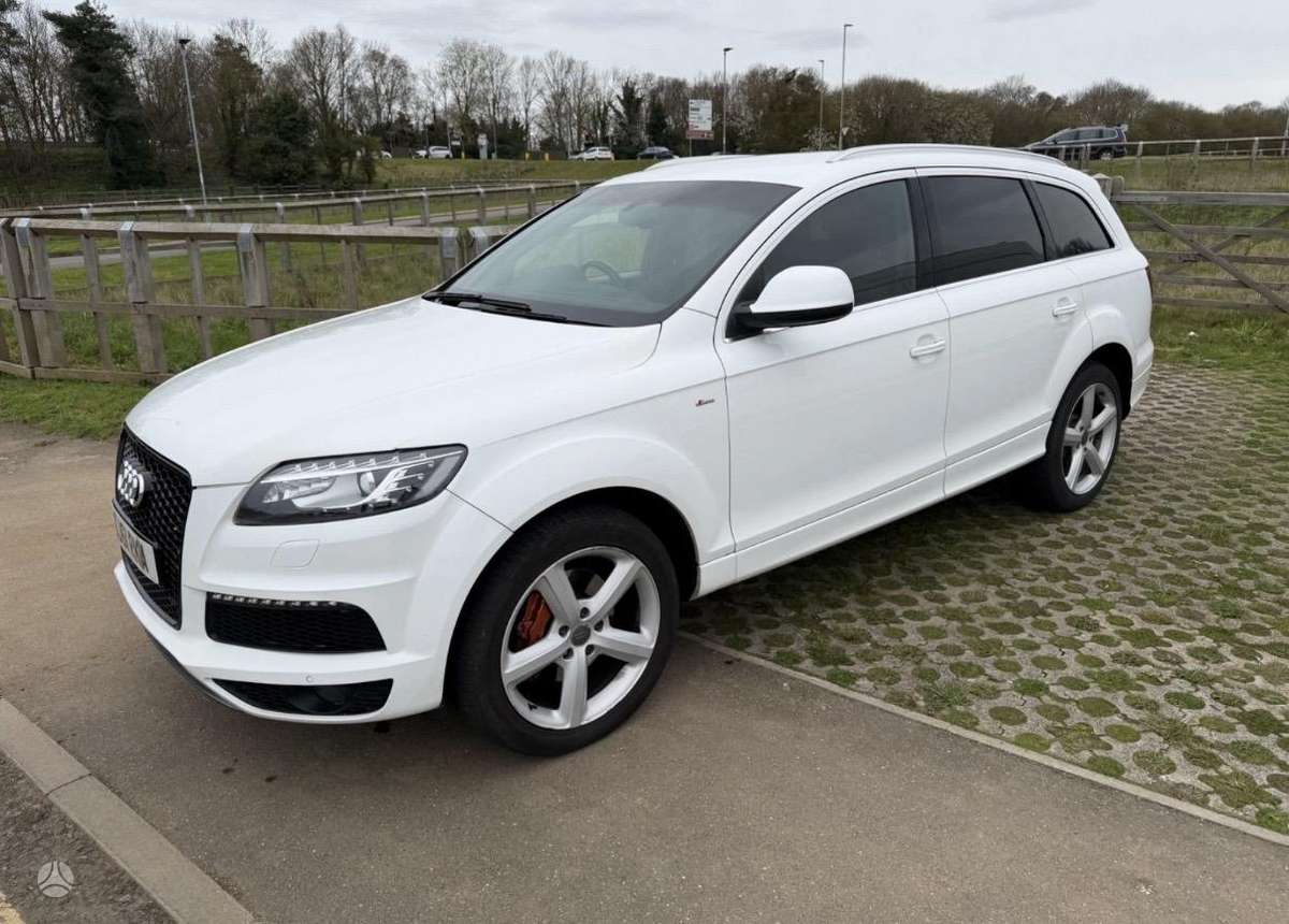 Audi Q7 2012 — photo 6