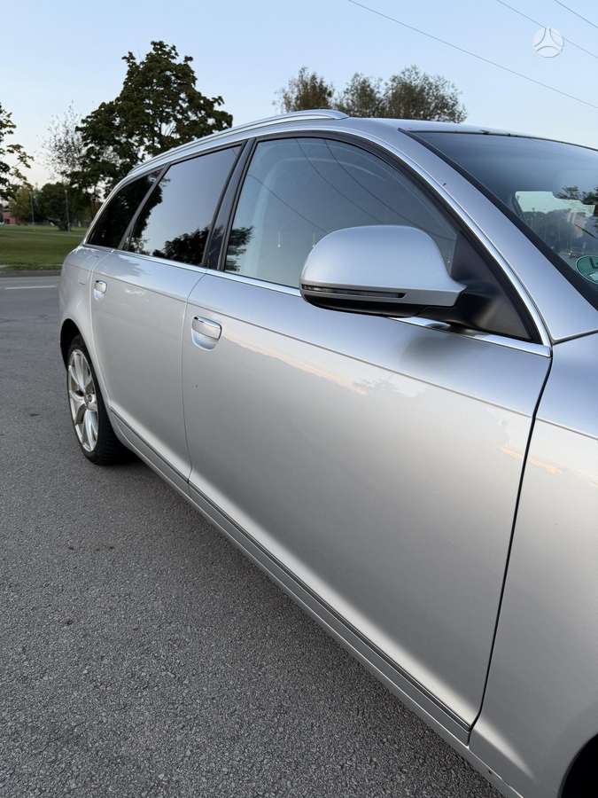 Audi A6 2011 — photo 12