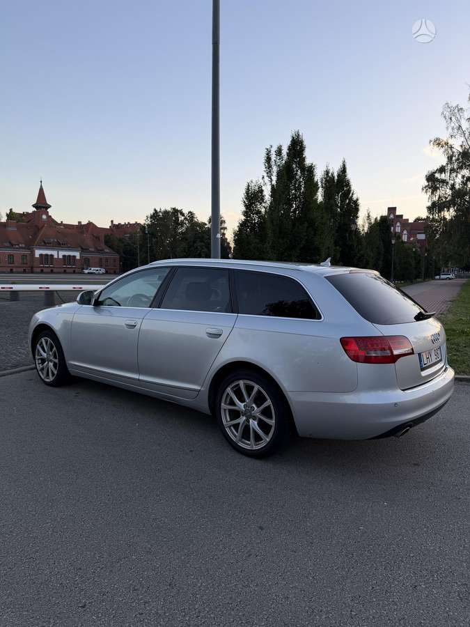 Audi A6 2011 — photo 8
