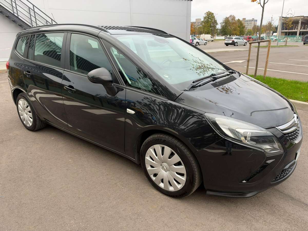 Opel Zafira 2014 — фото 14