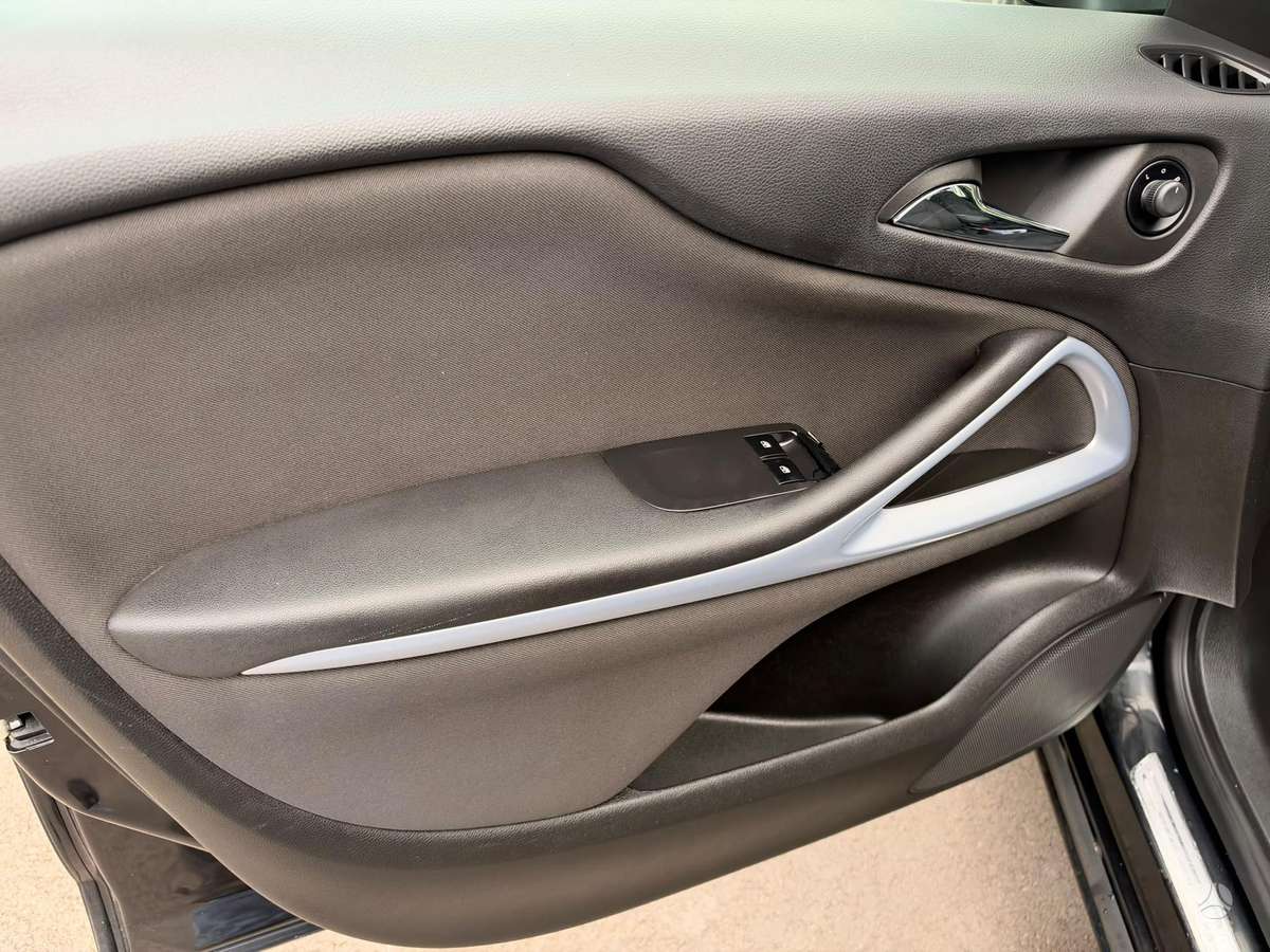 Opel Zafira 2014 — фото 22