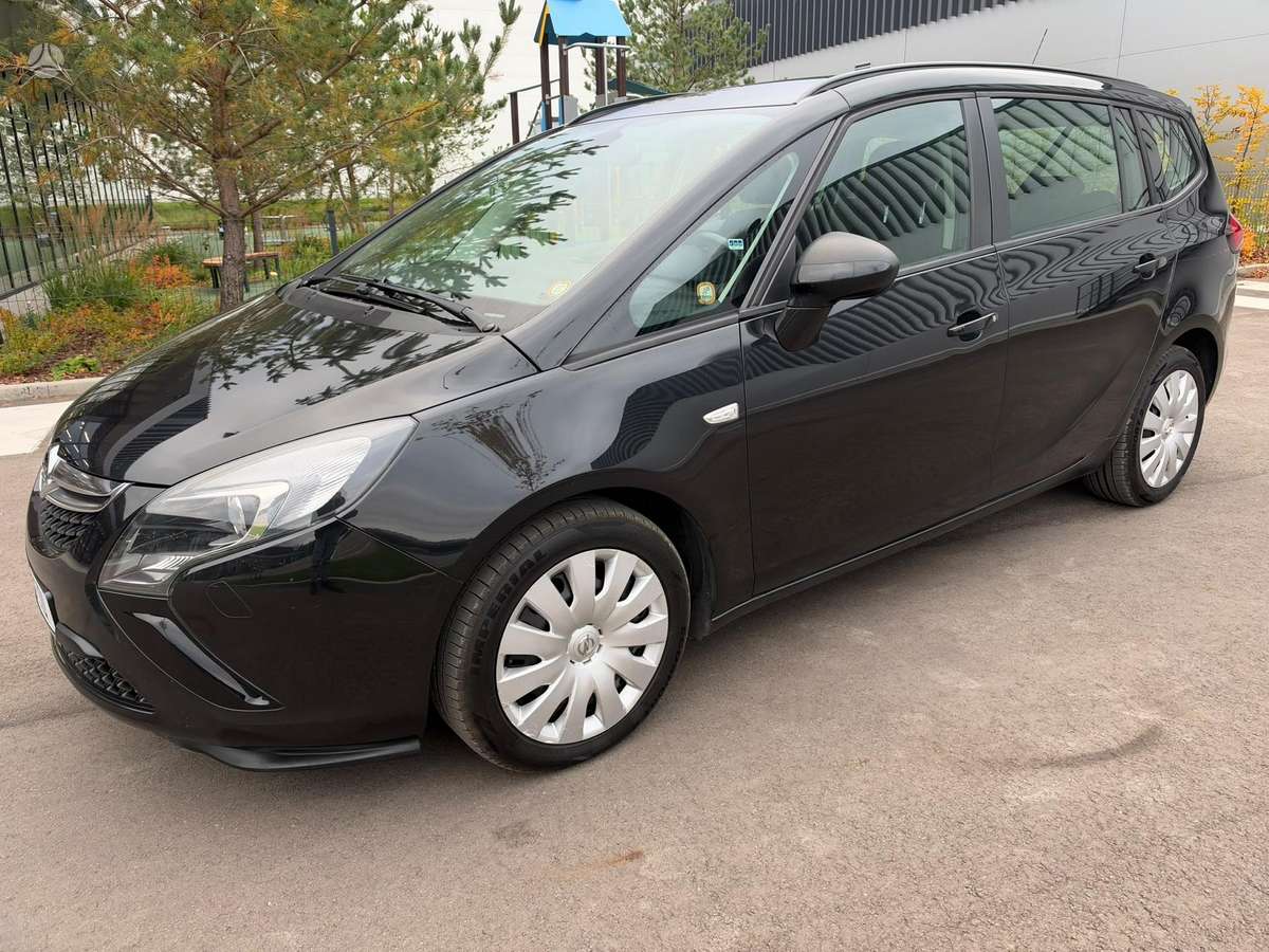 Opel Zafira 2014 — двигун 1364 cm³, 120 HP (88kW)