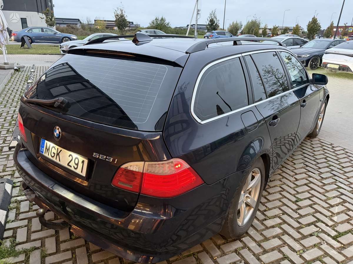 BMW 523 2007 — photo 6